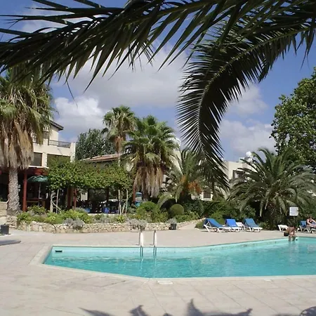 Natalia's Townhouse, Margarita Gardens 003