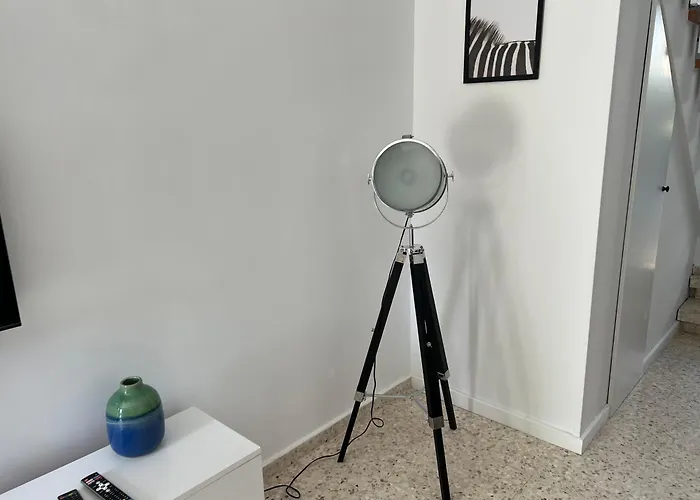 Natalia's Townhouse, Margarita Gardens 003 Prázdninový dům *