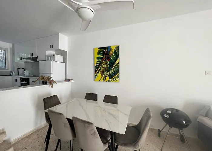 Natalia's Townhouse, Margarita Gardens 003 Prázdninový dům Paphos