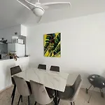 Natalia's Townhouse, Margarita Gardens 003 度假居 Paphos