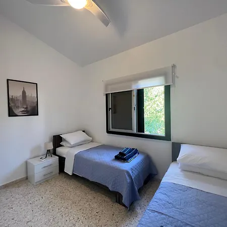 Natalia's Townhouse, Margarita Gardens 003 펜션